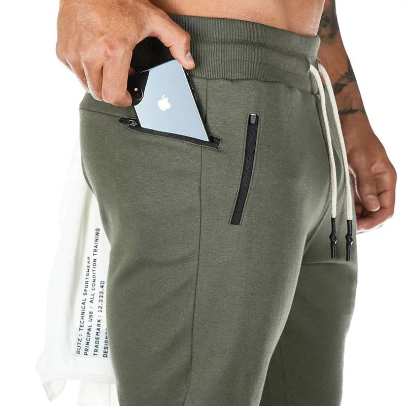 Close-up Feature of the Pant's Pocket - putting the Phone Inside